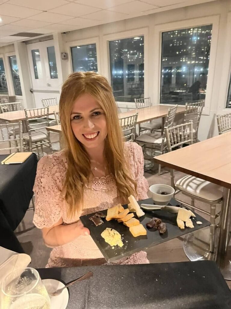 The Cheese and chocolate platter onboard the New York River Cruise.