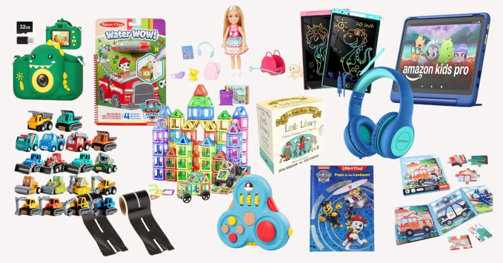A great selection of toddler plane activities to keep your child busy on a long flight 