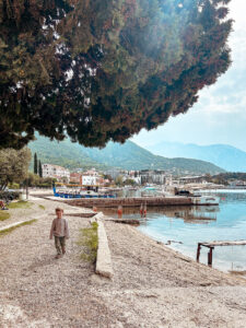 Walk to Donja Lastva from Tivat