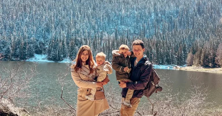 Family Guide to Visiting the Black Lake in The Durmitor National Park, Montenegro