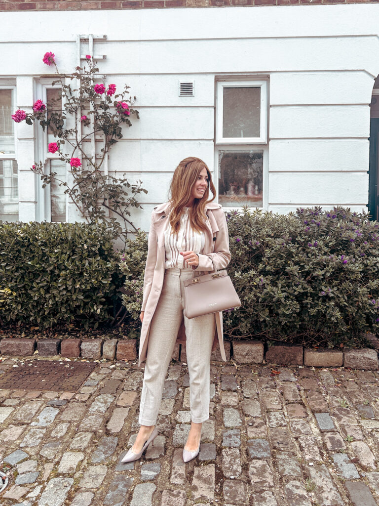 Chic trousers for spring