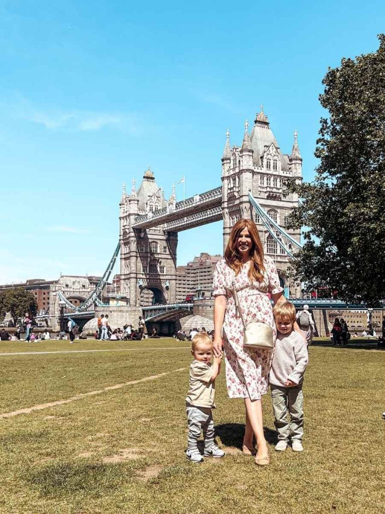 Mum in the City and her kids in front of Tower Bridge London