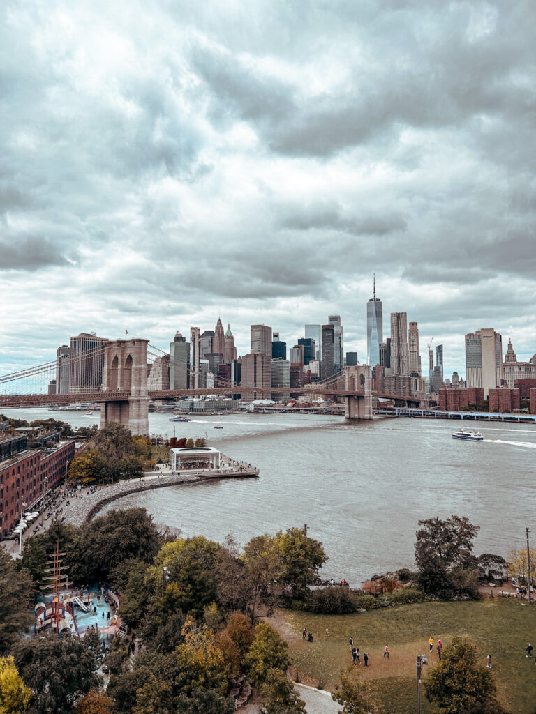 View from The Manhattan Bridge, a pefect stop on a 5 days in New York itinerary