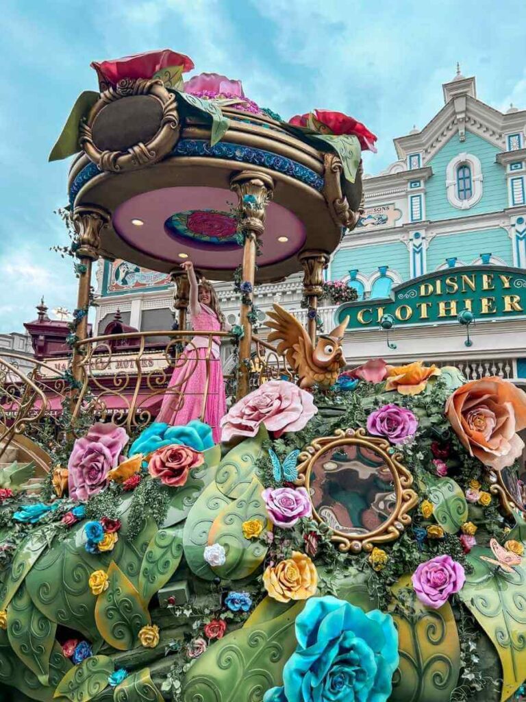 Sleeping Beauty float during the Disneyland Paris parade – magical entertainment for young children.