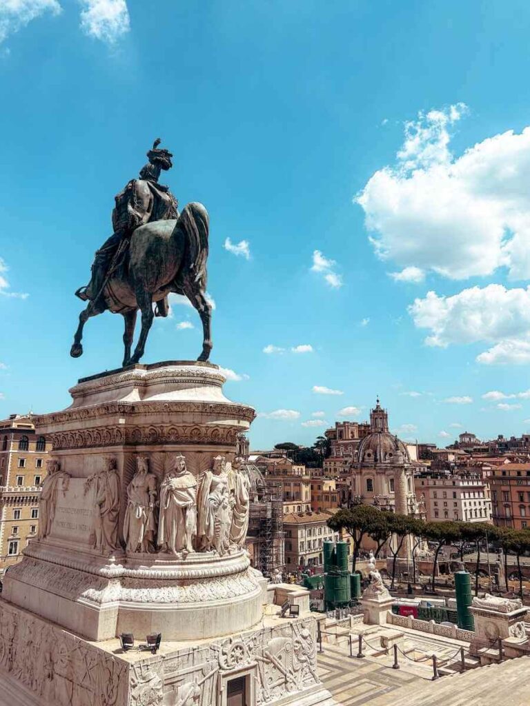 The best free viewpoint in Rome, from the top of Monument to Victor Emmanuel II building
