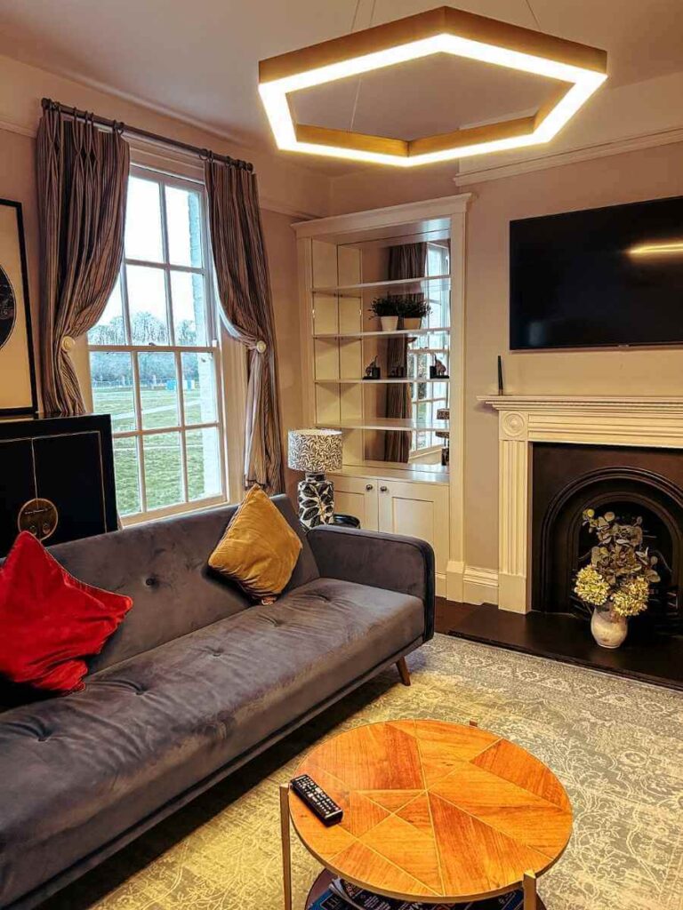 Cozy living room in Cambridge apartment rental – a great base for a family getaway.