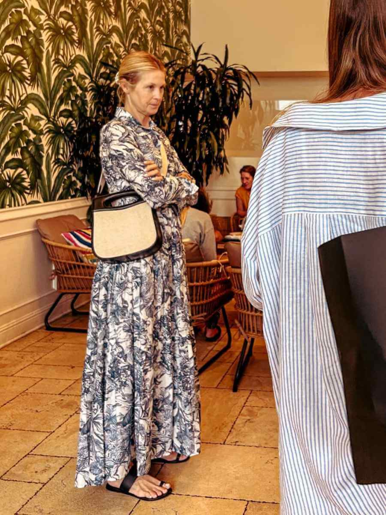 Celebrity sighting: Kelly Rutherford in Beverly Hills during our Los Angeles family vacation.