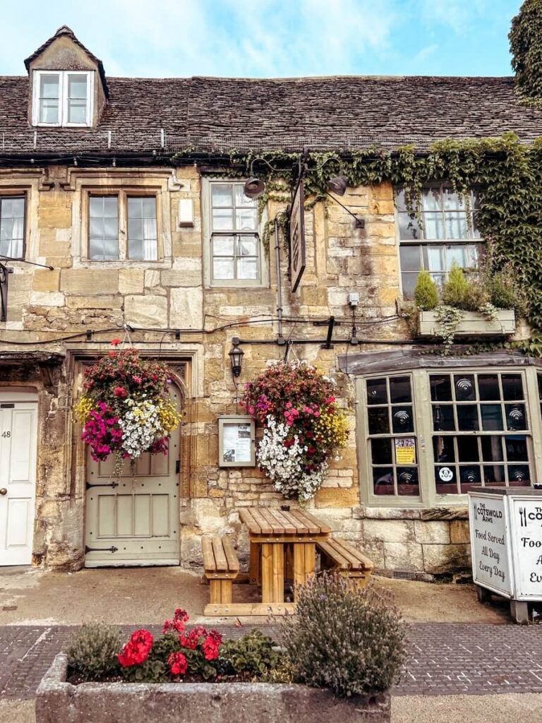 A picture perfect pub in Burford, one of the best towns in the Cotswolds to visit.