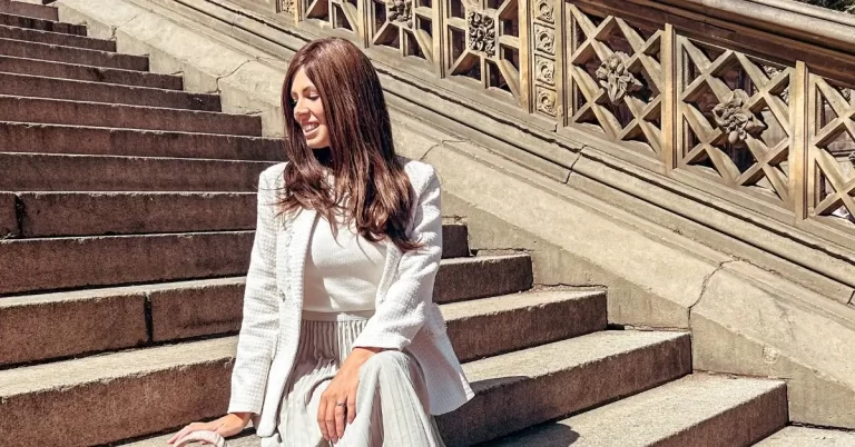 Who Gives a Crap Review Feature