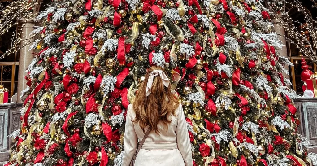 NYC Christmas Decorations you'll want to see!