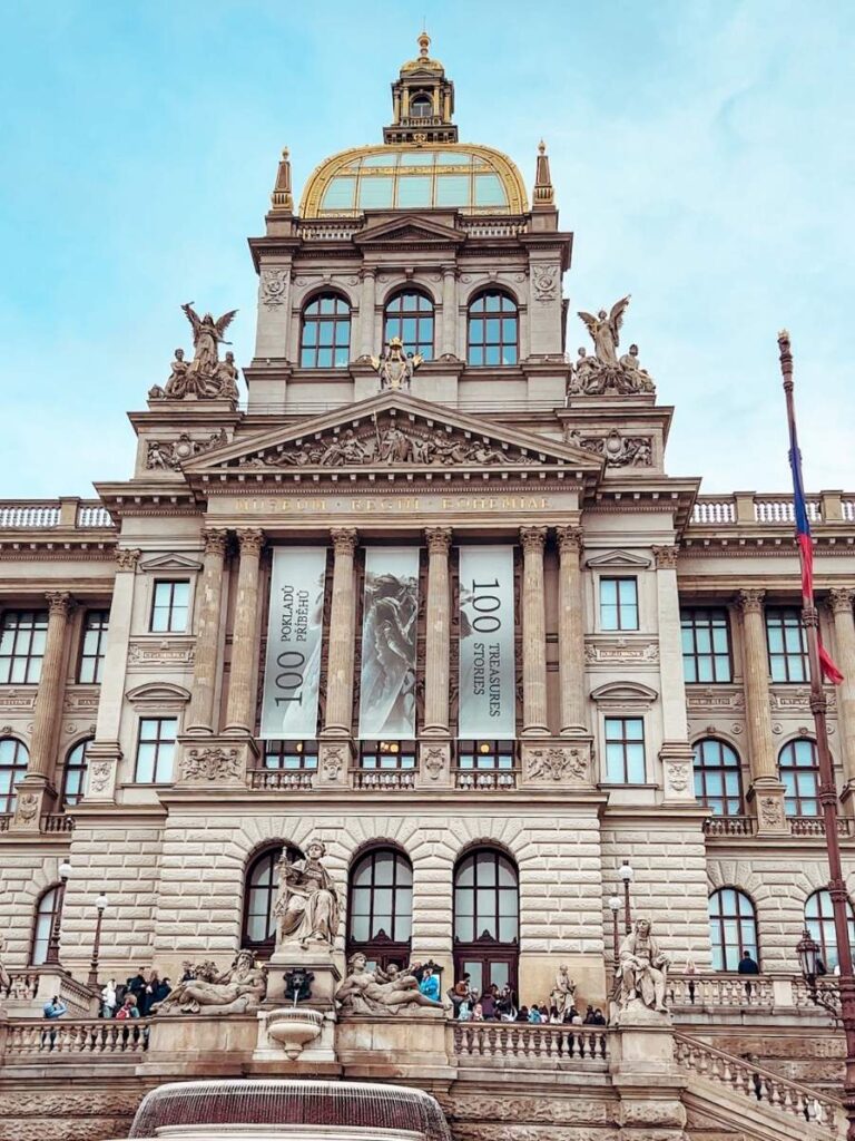 Stuning archetecture on the outside of the National Museum of Prague. 