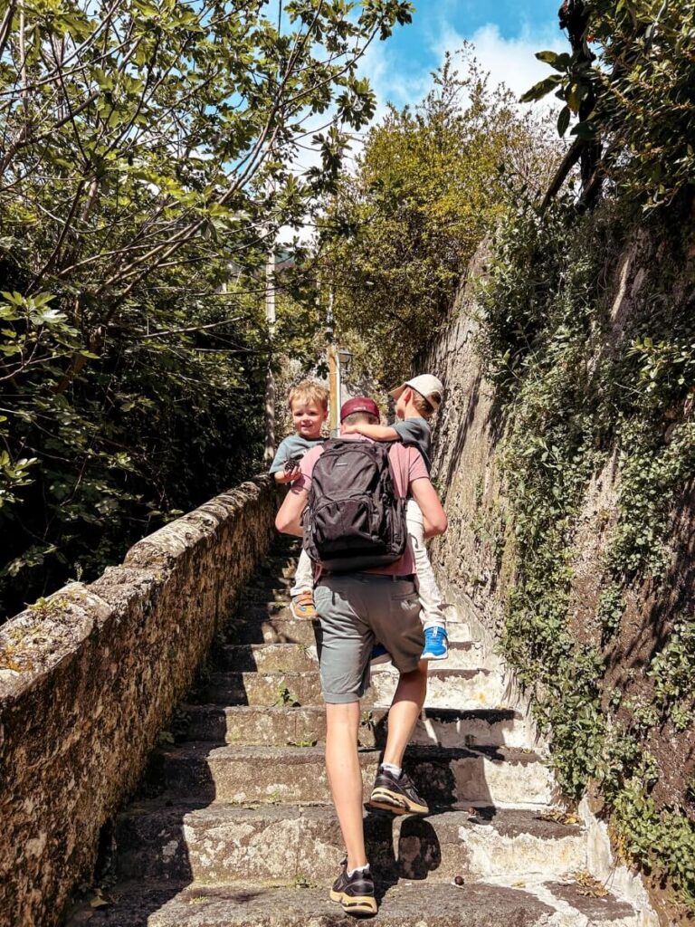 Children hiking on Path of the Lemons from Maiori to Minori and on to Ravello.