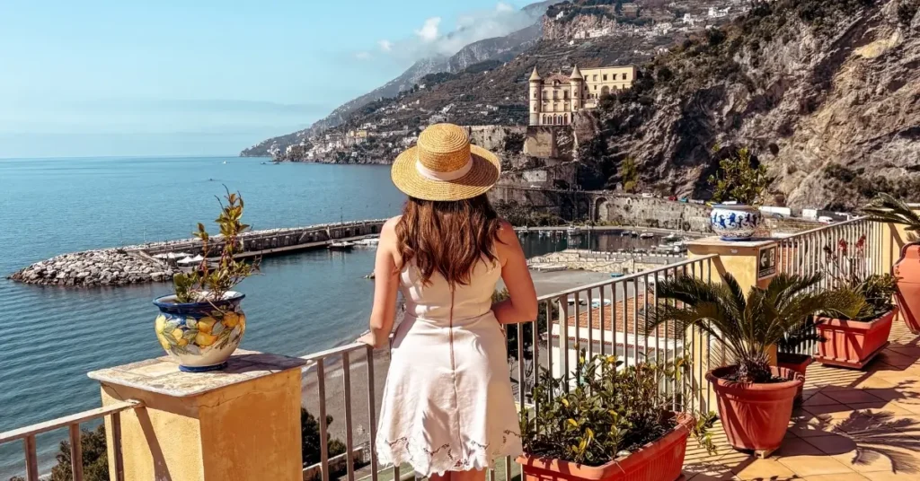 Amalfi Coast Itinerary - how to spend 3 - 7 days on the Amalfi Coast, Italy.