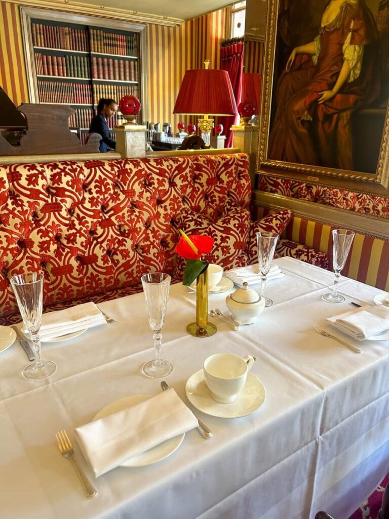 The luxury table setting at the Ruben at the Palace Afternoon Tea.